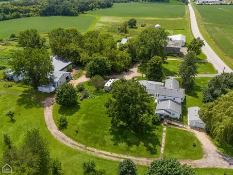 20105 Oak Grove Rd, Harvard, IL 60033 photo 9