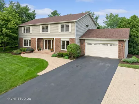 21331 N Bobwhite Ln, Deer Park, IL 60010