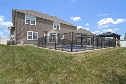 408 E Frontier Dr, Minooka, IL 60447 photo 3