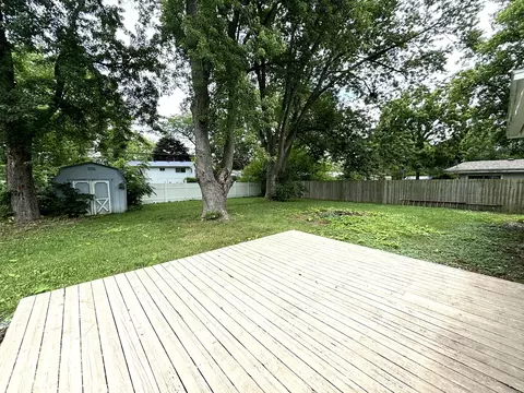 Exterior - 76 Circle E Dr, Montgomery, IL 60538 photo 1 of 1