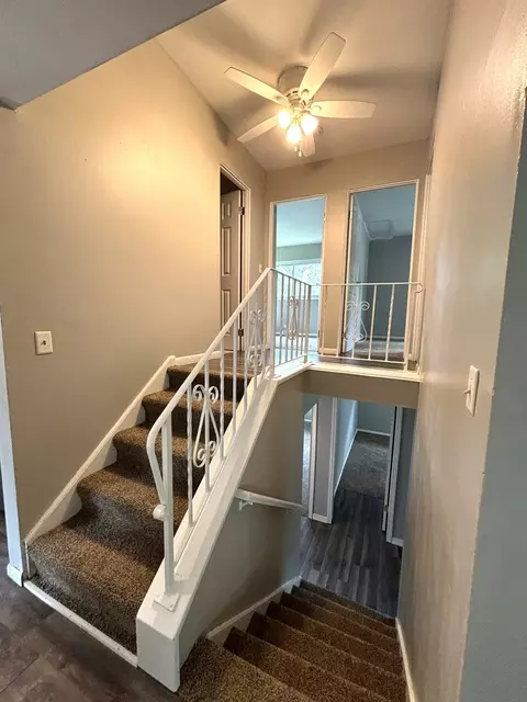 Entry Way - 76 Circle E Dr, Montgomery, IL 60538 photo 1 of 1