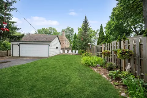 Exterior - 223 E Scranton Ave, Lake Bluff, IL 60044 photo 4 of 4