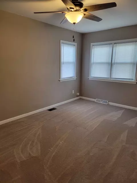 7013 S Roberts Rd, Bridgeview, IL 60455 photo 13
