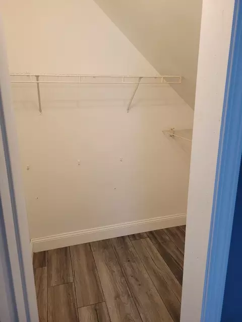 7013 S Roberts Rd, Bridgeview, IL 60455 photo 7