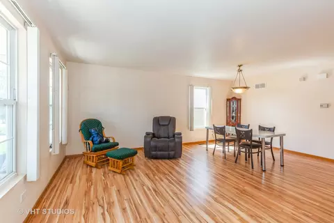 6411 Valley Ridge Dr, Plainfield, IL 60586 photo 3