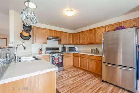 6411 Valley Ridge Dr, Plainfield, IL 60586 photo 7