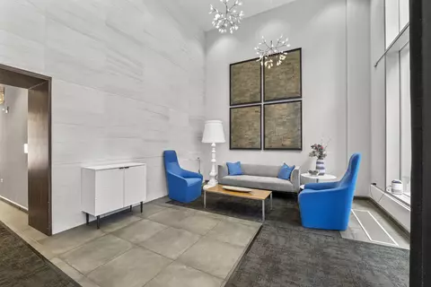 8 E Randolph St #2004, Chicago, IL 60601 photo 4
