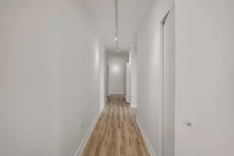 8 E Randolph St #2004, Chicago, IL 60601 photo 16