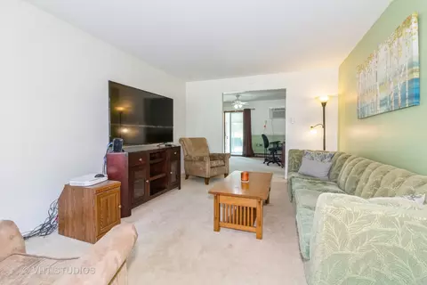 Living - 404 E Hill St, Genoa, IL 60135 photo 2 of 4