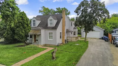 Other - 833 Walter Ave, Des Plaines, IL 60016 photo 2 of 9