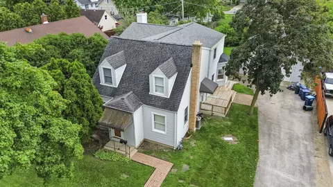 View/Area - 833 Walter Ave, Des Plaines, IL 60016 photo 1 of 2