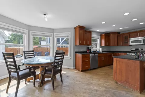 Kitchen - 833 Walter Ave, Des Plaines, IL 60016 photo 3 of 3