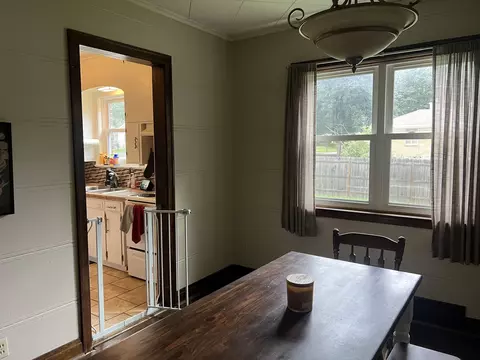 Dining - 1276 W Logan St, Freeport, IL 61032 photo 1 of 1