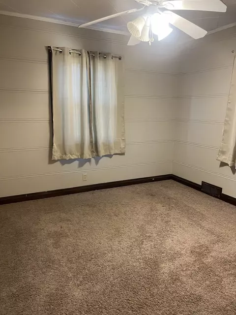 Bedroom - 1276 W Logan St, Freeport, IL 61032 photo 3 of 5