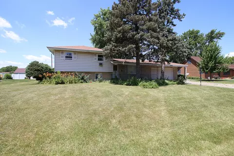 16520 S Ivy Ln, Plainfield, IL 60586