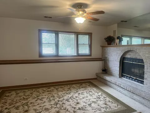 6506 Wander Way, Cary, IL 60013 photo 10