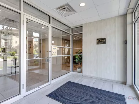 1349 E Washington St #307A, Des Plaines, IL 60016 photo 2