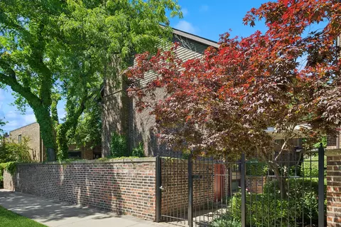 1816 N Larrabee St, Chicago, IL 60614