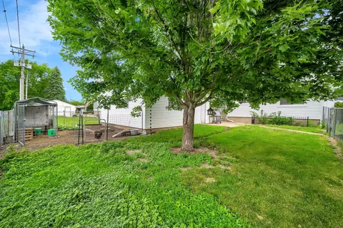7 Burton St, Millbrook, IL 60536 photo 31