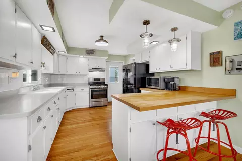 7 Burton St, Millbrook, IL 60536 photo 9