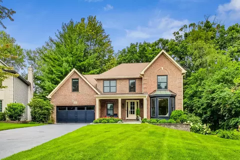 6333 Greene Rd, Woodridge, IL 60517