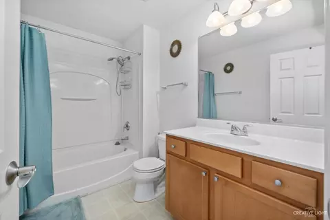 398 S Prospect Ave, Bartlett, IL 60103 photo 11