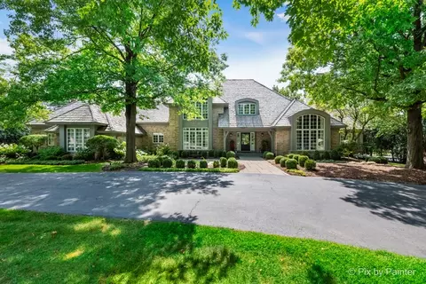 921 Fox Glen Dr, Saint Charles, IL 60174