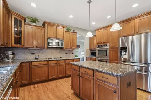 13133 Taylor St, Plainfield, IL 60585 photo 12