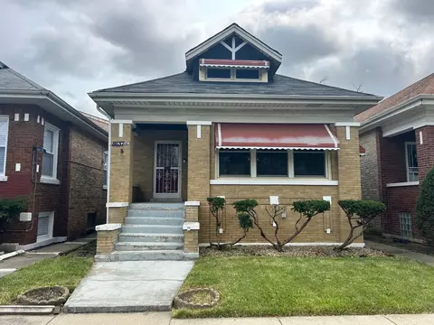 8637 S May St, Chicago, IL 60620