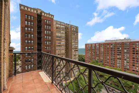 View/Area - 1755 E 55th St #1203, Chicago, IL 60615 photo 1 of 3