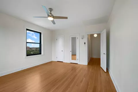 Bedroom - 1755 E 55th St #1203, Chicago, IL 60615 photo 3 of 4