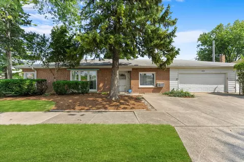 3019 Maple Ave, Brookfield, IL 60513