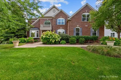 Exterior - 3511 Tournament Dr, Elgin, IL 60124 photo 2 of 8
