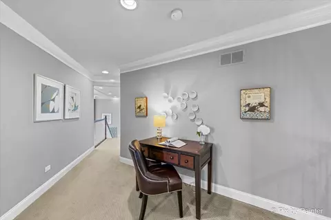 Entry Way - 3511 Tournament Dr, Elgin, IL 60124 photo 4 of 5