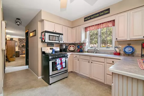6 Woodside Ave, Kankakee, IL 60901 photo 5