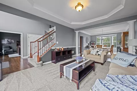 Entry Way - 3547 Tournament Dr, Elgin, IL 60124 photo 2 of 2