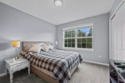 Bedroom - 3547 Tournament Dr, Elgin, IL 60124 photo 3 of 5
