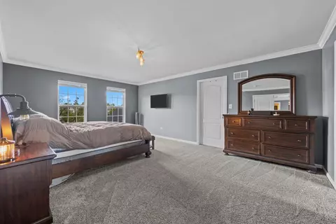 Bedroom - 3547 Tournament Dr, Elgin, IL 60124 photo 2 of 5