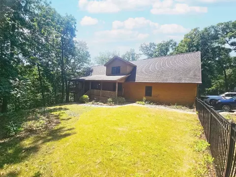 547 Whispering Oaks Dr, Groveland, IL 61535
