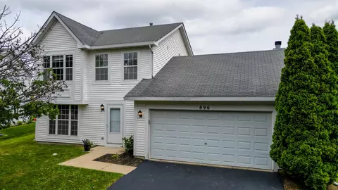896 Teasel Ln, Aurora, IL 60504