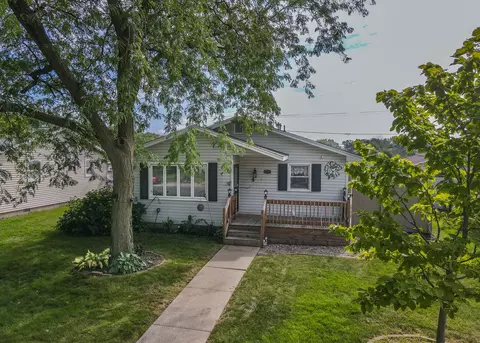 254 S Jefferson Ave, Bradley, IL 60915