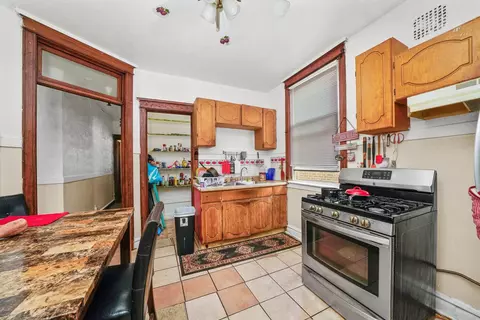 1006 N Massasoit Ave, Chicago, IL 60651 photo 17