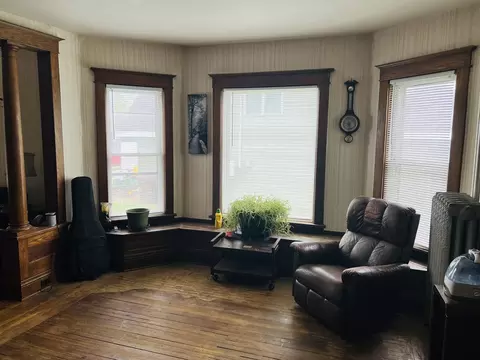 4536 Main St, Kankakee, IL 60901 photo 2