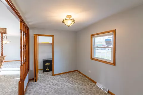 13402 S Avenue N, Chicago, IL 60633 photo 11