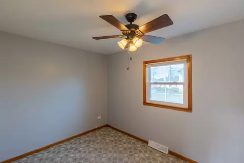 13402 S Avenue N, Chicago, IL 60633 photo 23