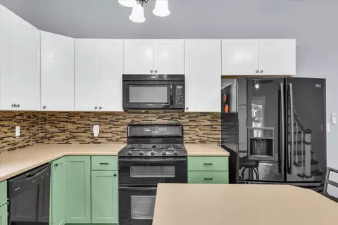 Kitchen - 206 E Daggy St, Tuscola, IL 61953 photo 4 of 6
