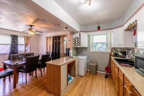 Kitchen - 443 Jefferson Ave, Elgin, IL 60120 photo 1 of 2
