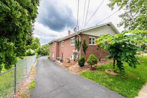 Other - 443 Jefferson Ave, Elgin, IL 60120 photo 3 of 7
