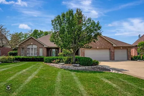 21728 Shilling Ct, Frankfort, IL 60423