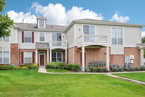 2235 Concord Dr #2235, Mchenry, IL 60050